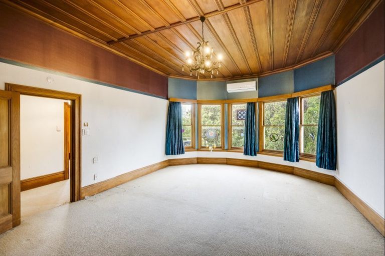 Photo of property in 69 Wellesley Road, Napier South, Napier, 4110