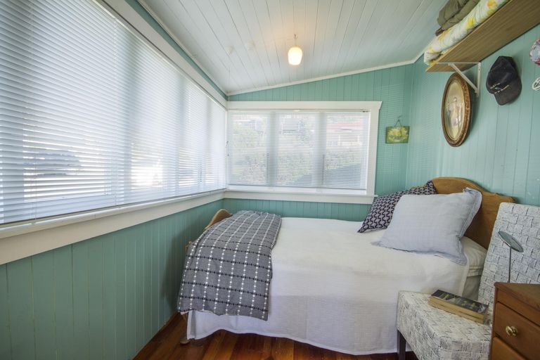 Photo of property in 6 Pacific Road, Waihi Beach, 3611