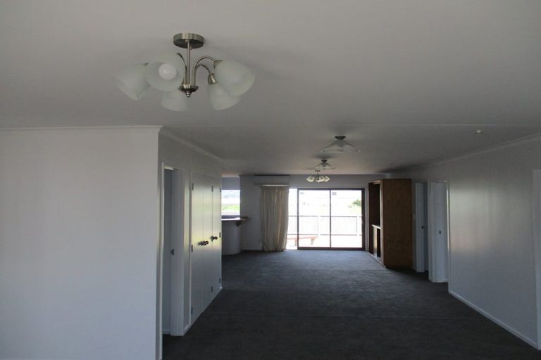 Photo of property in 69 The Esplanade, Westshore, Napier, 4110