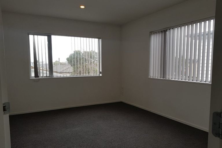 Photo of property in 70b Elizabeth Street, Riccarton, Christchurch, 8041
