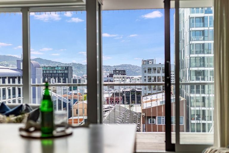 Photo of property in Republic2, 6a/11 Tennyson Street, Te Aro, Wellington, 6011