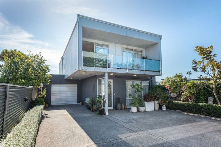 Photo of property in 185a Peterborough Street, Christchurch Central, Christchurch, 8013