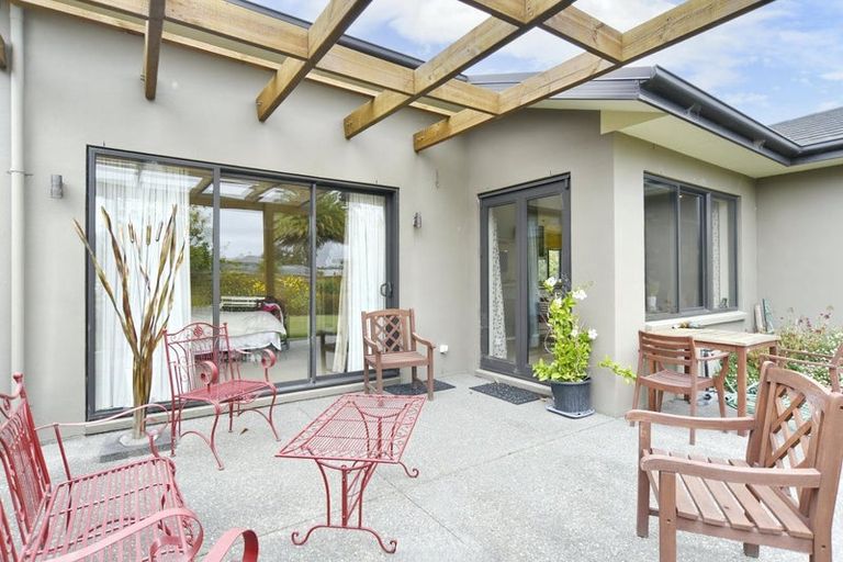 Photo of property in 8 Grosvenor Lane, Rangiora, 7400