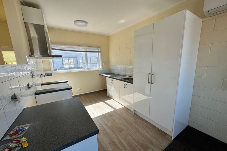 Photo of property in Carillion/the Knoll, 33 Thompson Street, Mount Cook, Wellington, 6011