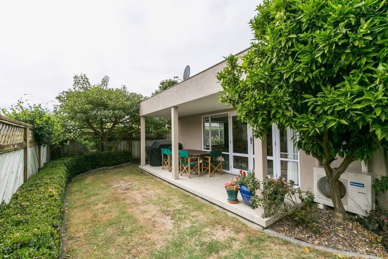 Photo of property in 525a Main North Road, Bay View, Napier, 4104