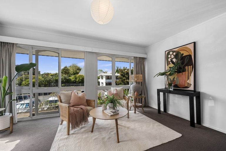 Photo of property in 6/1 Glen Road, Browns Bay, Auckland, 0630