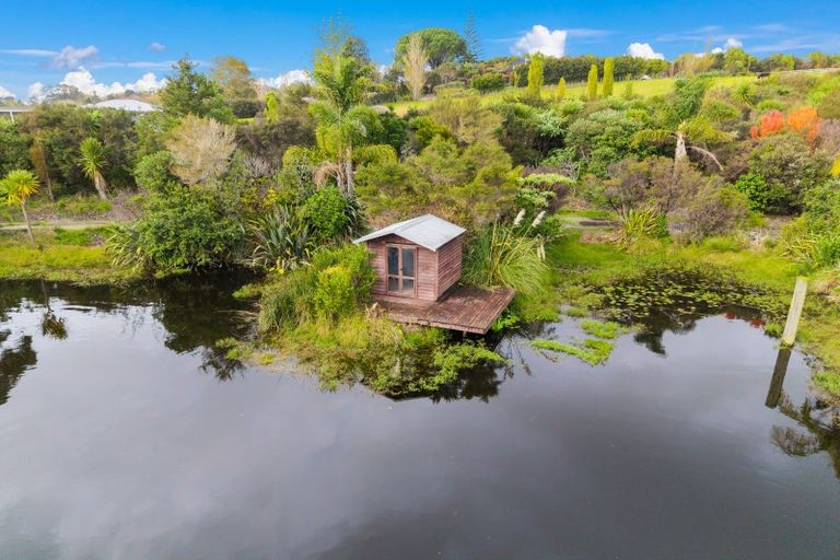 Photo of property in 173b Tara Road, Mangawhai, 0573