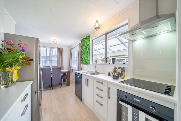 Photo of property in 12 Kentucky Street, Totara Park, Upper Hutt, 5018