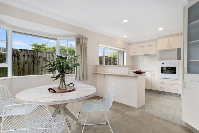Photo of property in 11 Ngahere Street, Otumoetai, Tauranga, 3110