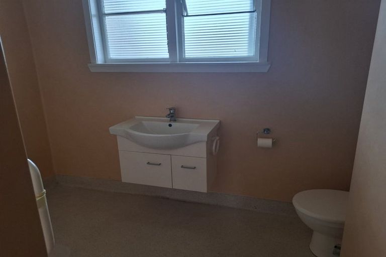 Photo of property in 46 Wordsworth Street, Leamington, Cambridge, 3432