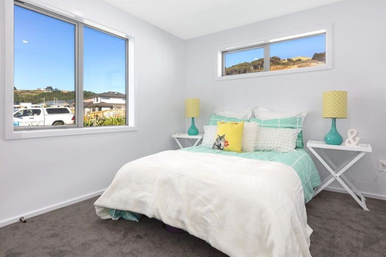 Photo of property in 156 Navigation Drive, Whitby, Porirua, 5024