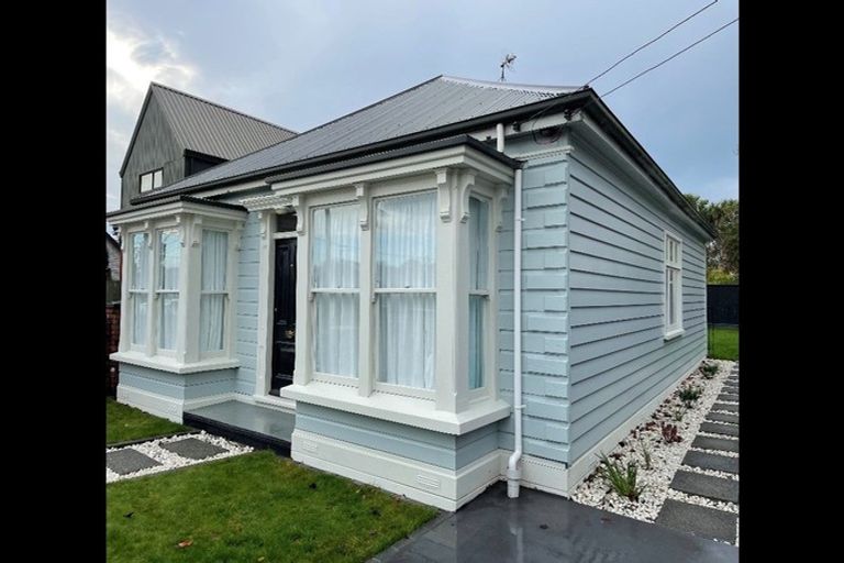 Photo of property in 54 Trafalgar Street, St Albans, Christchurch, 8014