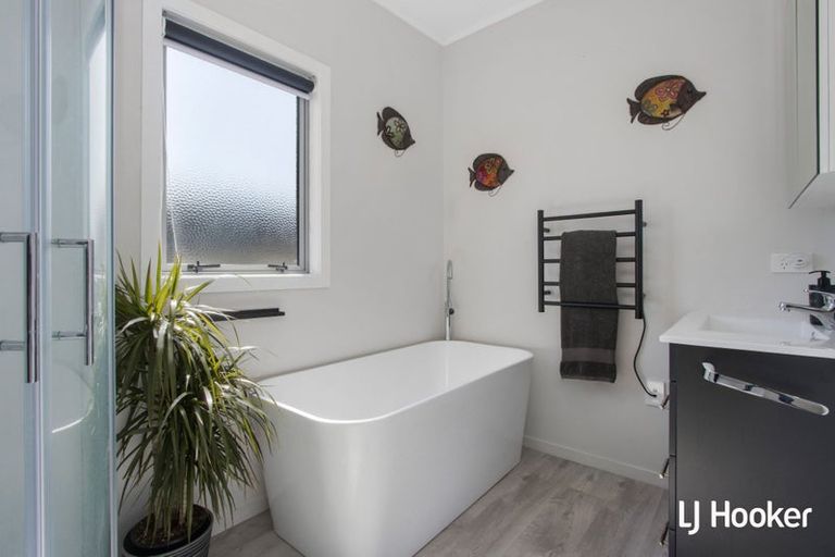 Photo of property in 34a Seaforth Road, Waihi Beach, 3611