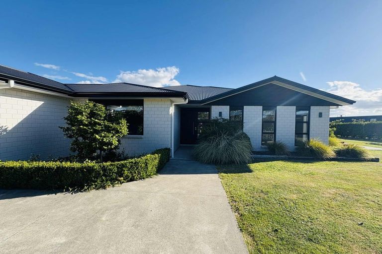 Photo of property in 129 Ranfurly Road, Feilding, 4702