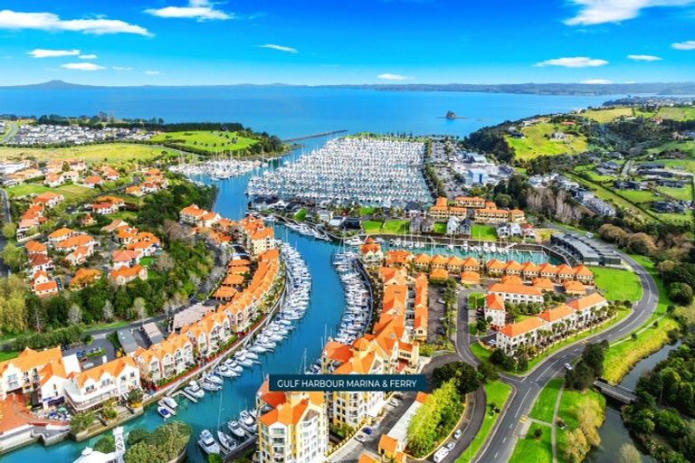 Photo of property in Santa Rosa, 7/340 Gulf Harbour Drive, Gulf Harbour, Whangaparaoa, 0930