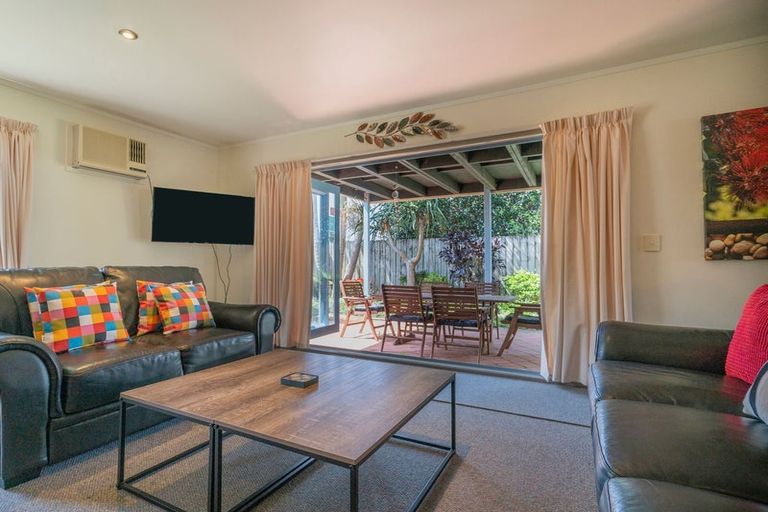 Photo of property in 5 Pipi Dune, Whitianga, 3510