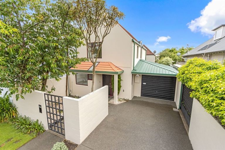 Photo of property in 2/11 Rastrick Street, Merivale, Christchurch, 8014