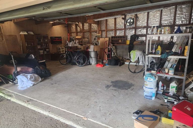 Photo of property in 12 Ash Place, Whalers Gate, New Plymouth, 4310