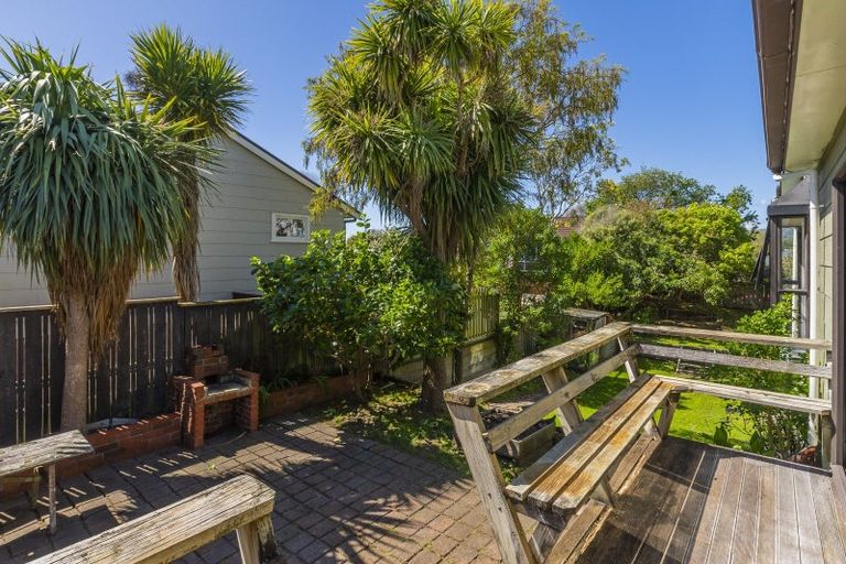 Photo of property in 102b Matatua Road, Raumati Beach, Paraparaumu, 5032