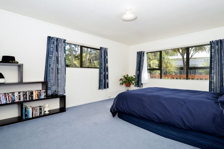 Photo of property in 58b Don Buck Road, Massey, Auckland, 0614