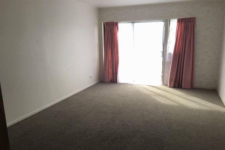 Photo of property in 38 Redwing Street, Browns Bay, Auckland, 0630