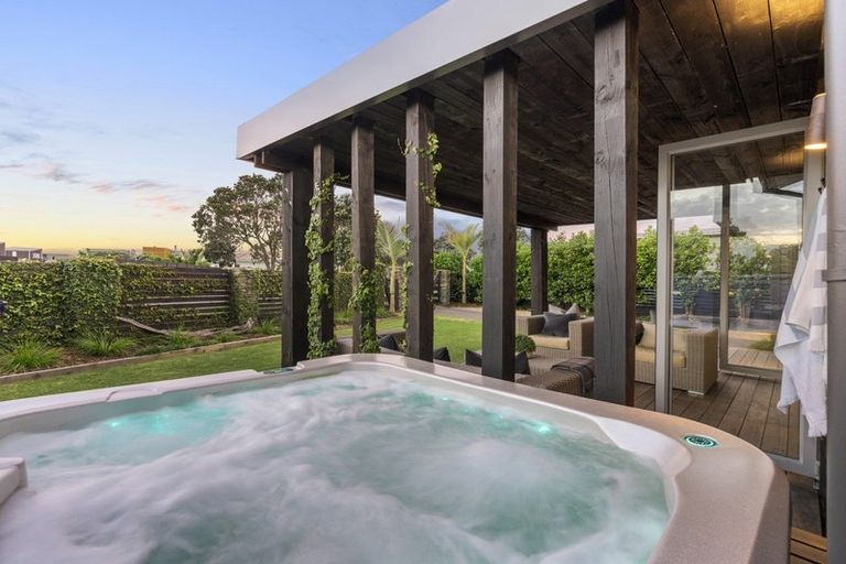 Photo of property in 255 Mangatawhiri Road, Omaha, Warkworth, 0986