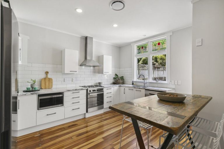 Photo of property in 175 Coutts Street, Rongotai, Wellington, 6022