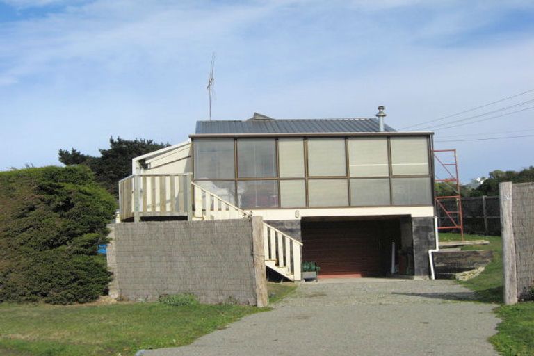 Photo of property in 14 Harbour Terrace, Kakanui, Oamaru, 9495
