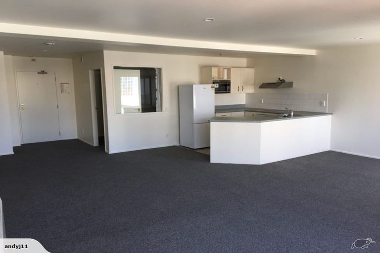Photo of property in Courtenay Apartments, 602/120 Courtenay Place, Te Aro, Wellington, 6011