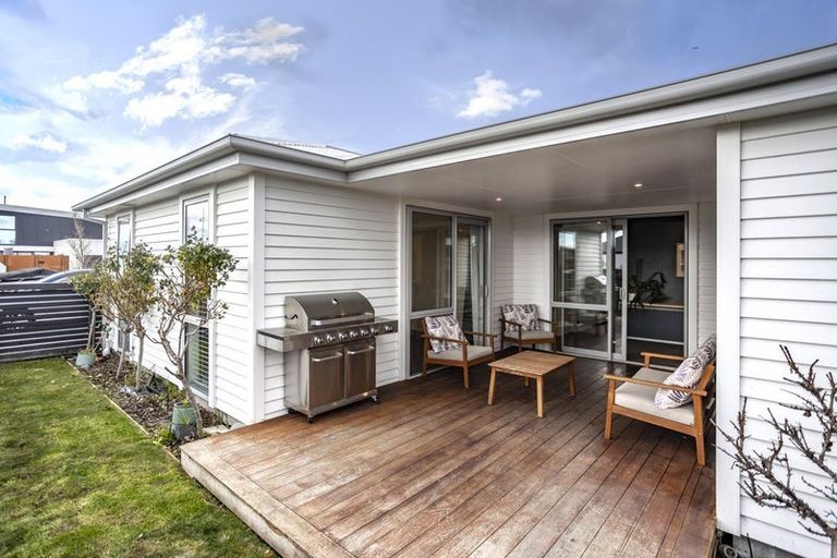 Photo of property in 15 Waituna Street, Pegasus, 7612