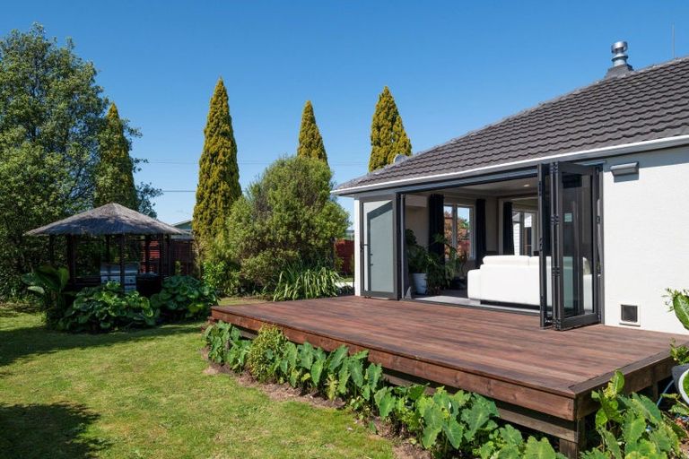 Photo of property in 2 Roosevelt Road, Western Heights, Rotorua, 3015