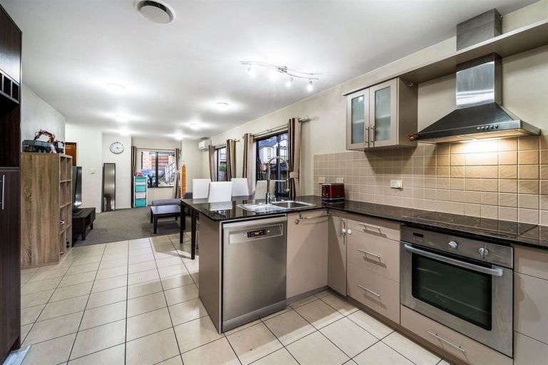 Photo of property in Hibiscus Garden, 9 Lavender Garden Lane, Oteha, Auckland, 0632