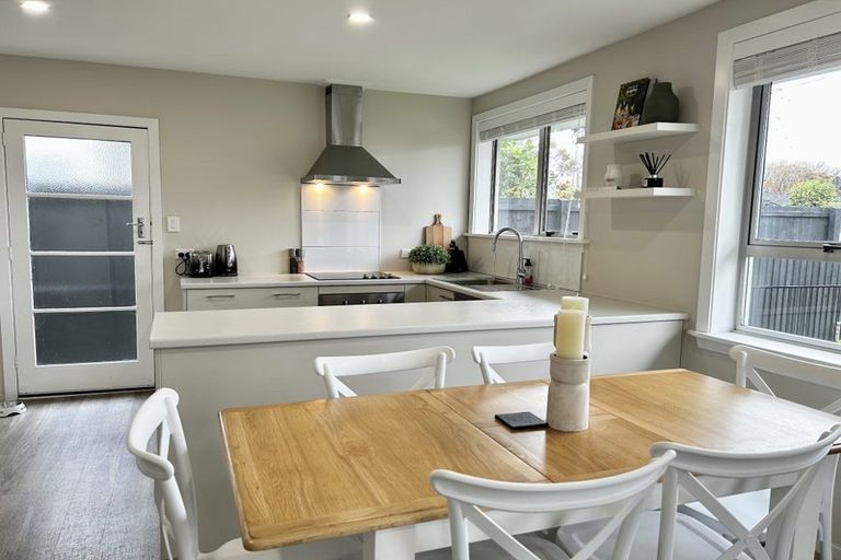 Photo of property in 2/36 Condell Avenue, Papanui, Christchurch, 8053