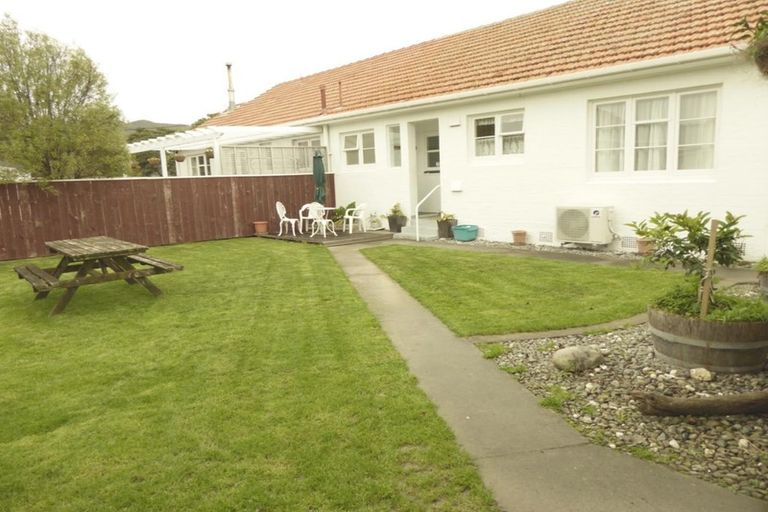 Photo of property in 27 Mitchell Street, Epuni, Lower Hutt, 5011