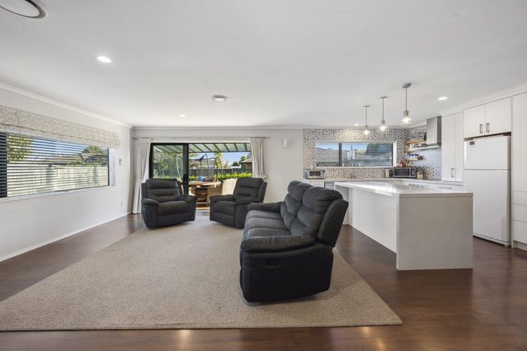 Photo of property in 22c Dickens Street, Owhata, Rotorua, 3010