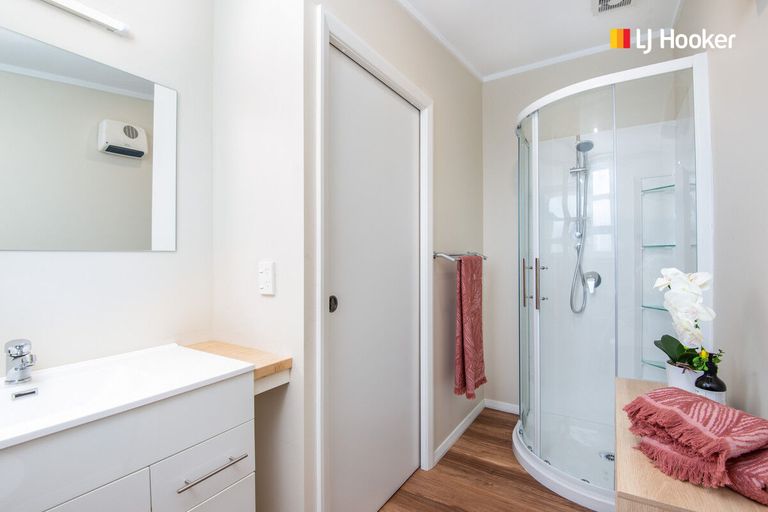 Photo of property in 62 Wesley Street, South Dunedin, Dunedin, 9012