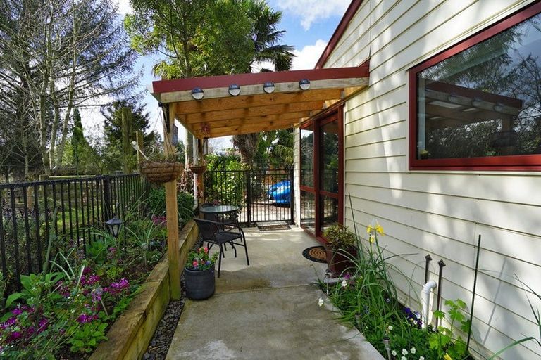 Photo of property in 10 Robertson Road, Whatawhata, Hamilton, 3289