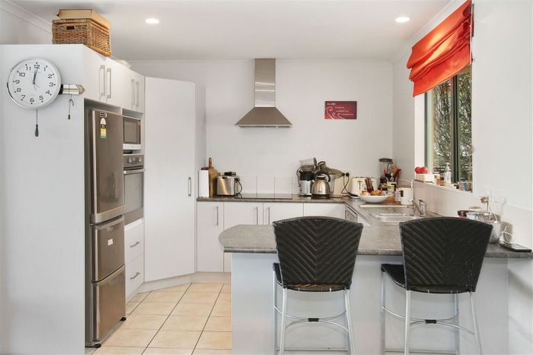 Photo of property in 7 Crispe Road, Clarks Beach, 2122