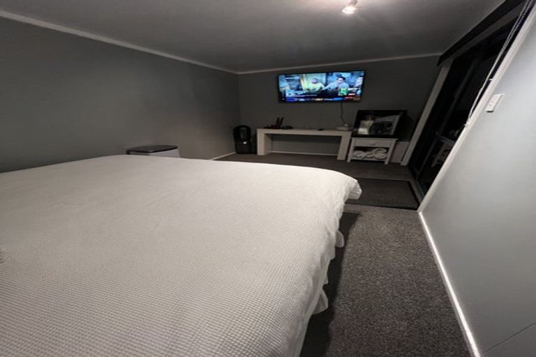 Photo of property in 17 Greenhaven Avenue, Opaheke, Papakura, 2113