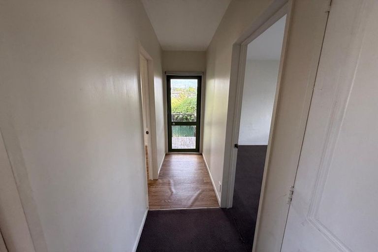 Photo of property in 2/8 Puriri Road, Manurewa, Auckland, 2102