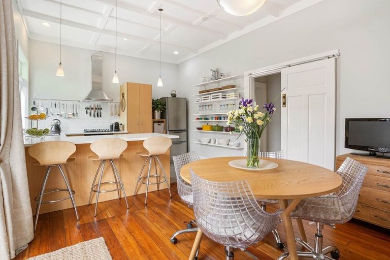 Photo of property in 54 Ellerton Road, Mount Eden, Auckland, 1024