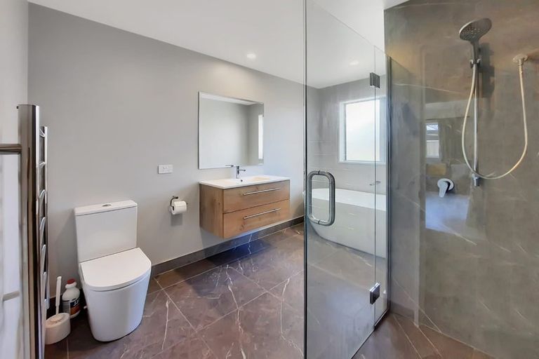 Photo of property in 14 Grimwood Street, Woodend, 7610