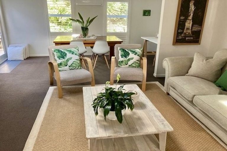 Photo of property in 1/17 Church Street, Devonport, Auckland, 0624