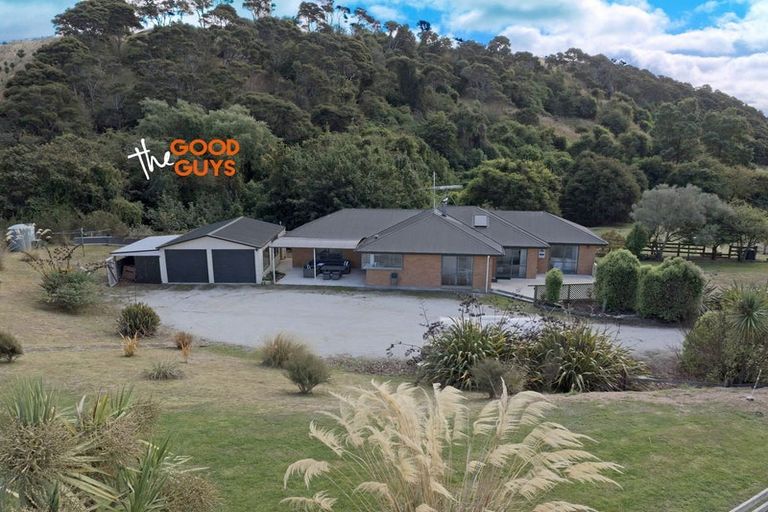 Photo of property in 76 Joyce Road, Hampden, 9410