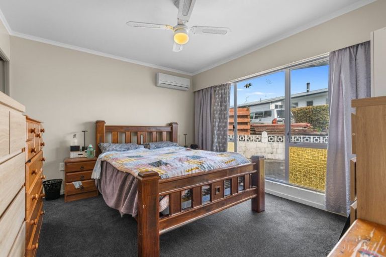 Photo of property in 12 Mountbatten Place, Te Puke, 3119