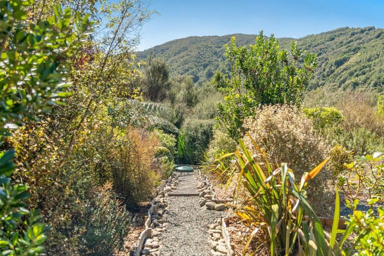 Photo of property in 34b Kenneth Gillies Way, Birchville, Upper Hutt, 5372