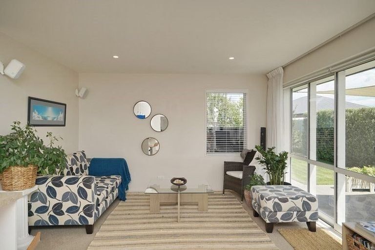 Photo of property in 10 Colebrook Drive, Rolleston, 7614