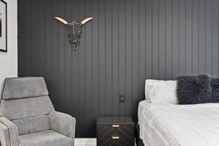 Photo of property in 19 Dunn Street, Lake Hawea, 9382