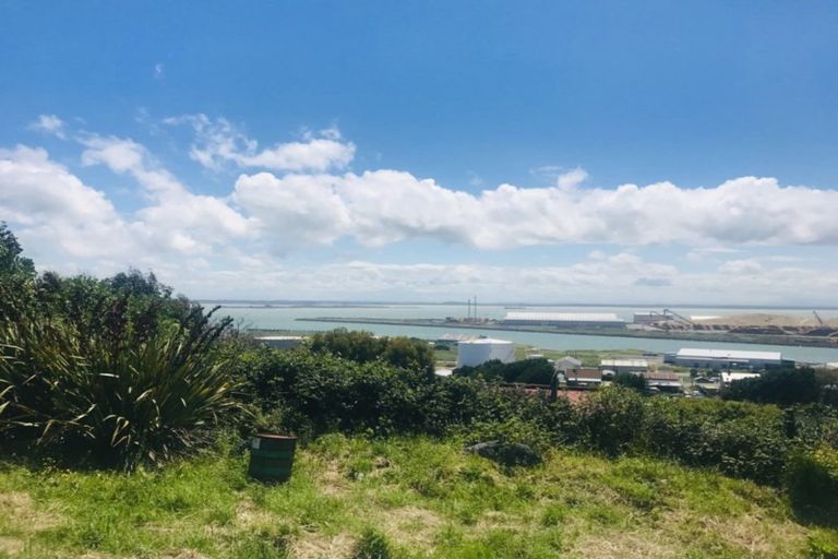 Photo of property in 331 Barrow Street, Bluff, 9814