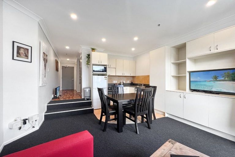 Photo of property in Terrace Garden Apartments, 12b/120 The Terrace, Wellington Central, Wellington, 6011